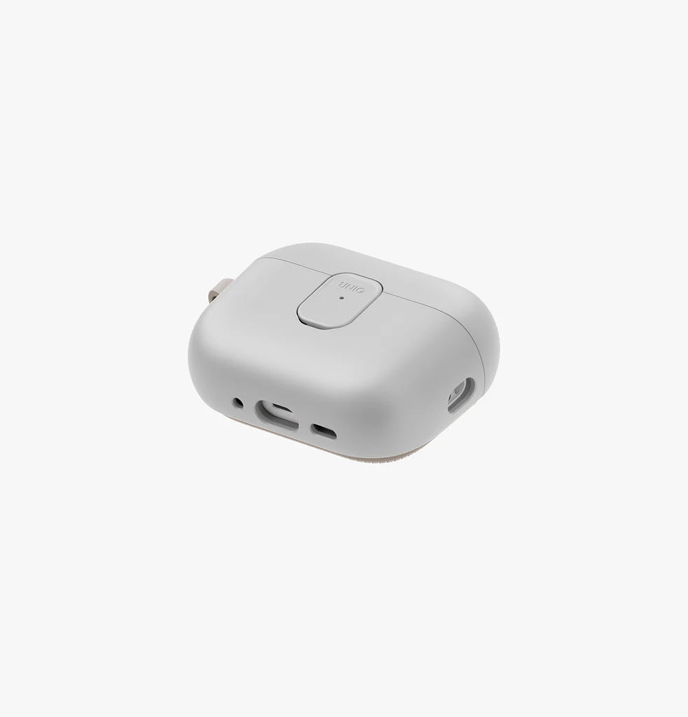 Uniq Clyde Magnetic Closure Hybrid Case Airpods Pro3